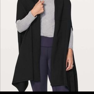 Live freely wool wrap- lululemon o/s black